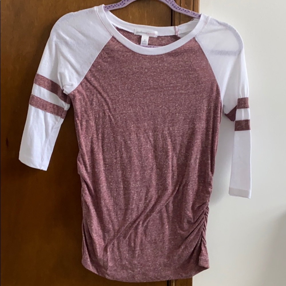 Cropped sleeve top